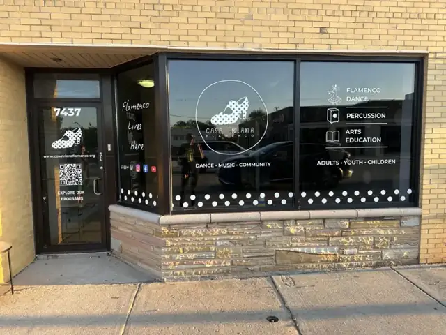 Window graphics for Casa Triana Flamenco: storefront window lettering for a dance studio. Installed by Sheridan Print in the Chicago area.